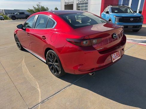 Used 2024 MAZDA MAZDA3 s FWD image 3