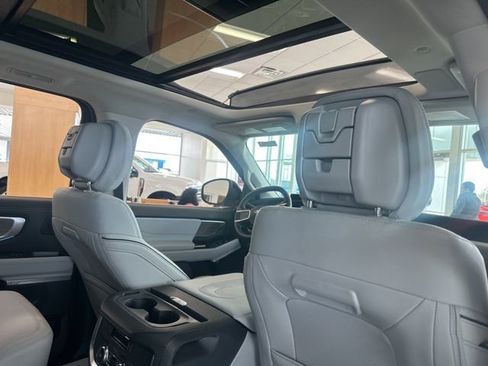 New 2026 Ford Expedition Max Platinum w/ Platinum Ultimate Package image 17