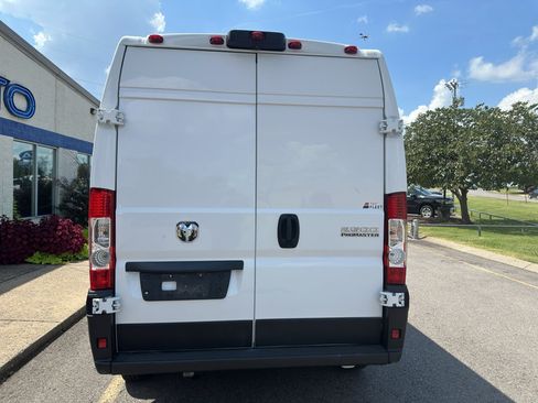 Used 2023 RAM ProMaster 2500 FWD image 5