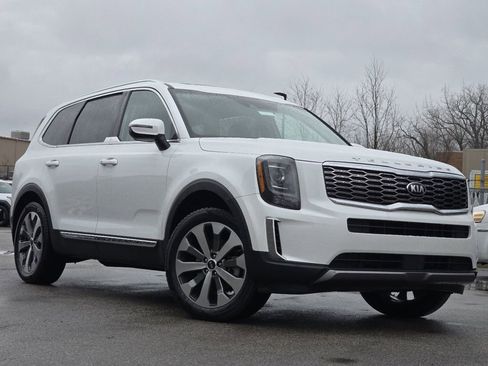 Used 2020 Kia Telluride EX w/ EX Premium Package image 2