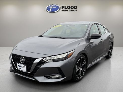 Used 2020 Nissan Sentra SR image 3