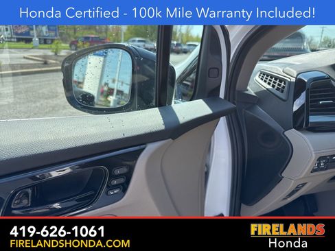 Certified 2024 Honda Odyssey Elite image 11
