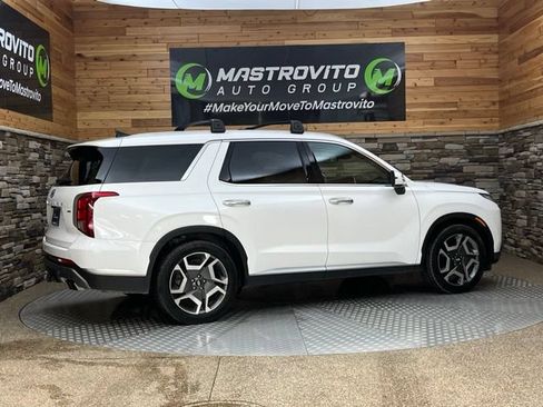 Used 2023 Hyundai Palisade SEL w/ Premium Package AWD/4WD image 14