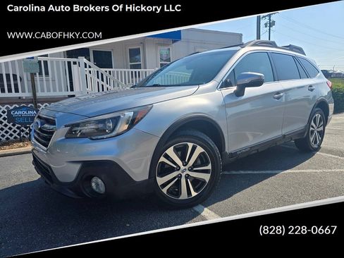 Used 2019 Subaru Outback 3.6R Limited AWD/4WD image 1