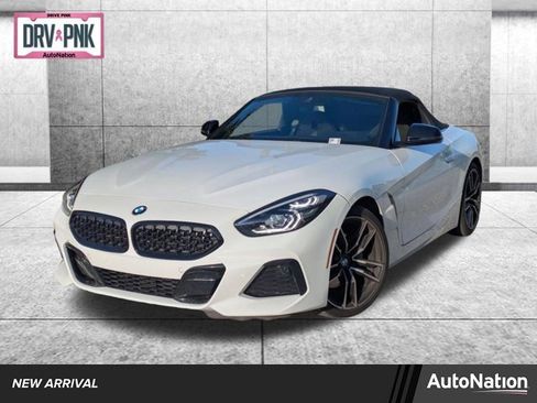 Used 2022 BMW Z4 sDrive30i image 1