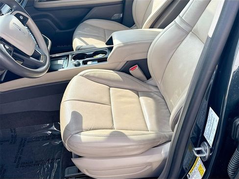 Used 2020 Lincoln Corsair Reserve w/ Elements Package image 17