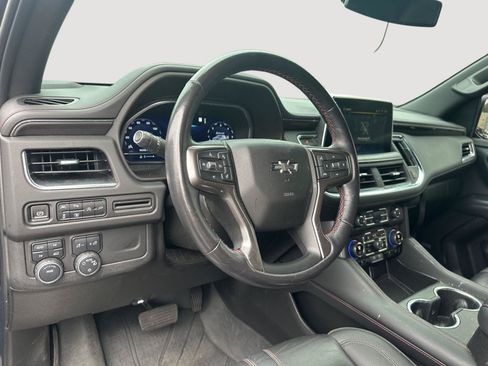 Used 2022 Chevrolet Suburban RST w/ Luxury Package AWD/4WD image 10