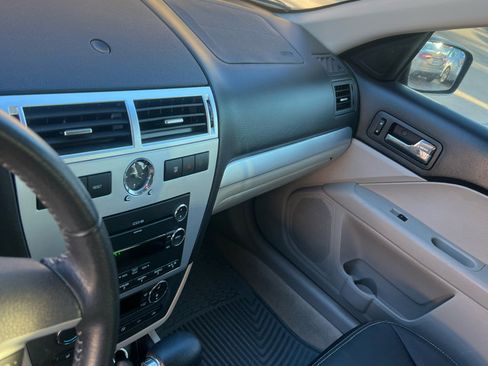 Used 2008 Mercury Milan Premier image 14