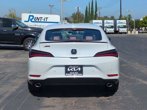 Used 2023 Acura Integra A-Spec FWD image 7