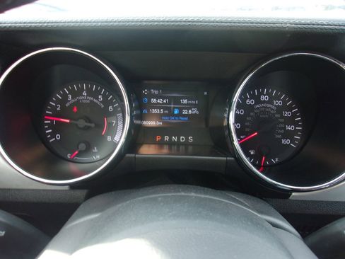 Used 2017 Ford Mustang Premium image 19