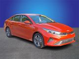 Used 2023 Kia Forte LXS image 3