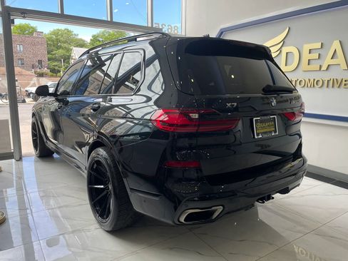 Used 2020 BMW X7 M50i AWD/4WD image 5