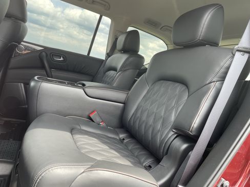 Used 2024 Nissan Armada Platinum w/ Captain's Chairs Package AWD/4WD image 13