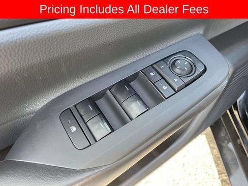 Used 2024 Toyota Prius LE FWD image 20