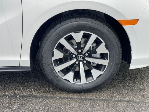 New 2026 Honda Odyssey EX-L image 18