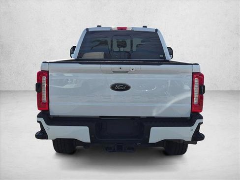 Used 2024 Ford F250 Lariat w/ Lariat Ultimate Package AWD/4WD image 6