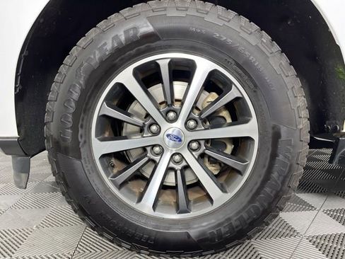 Used 2019 Ford Expedition XLT w/ Equipment Group 201A image 12