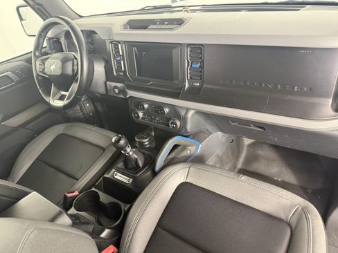 Used 2022 Ford Bronco Black Diamond AWD/4WD image 11