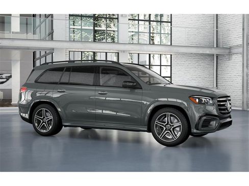 New 2026 Mercedes-Benz GLS 450 4MATIC image 13