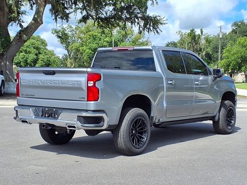 Used 2023 Chevrolet Silverado 1500 LTZ AWD/4WD image 4