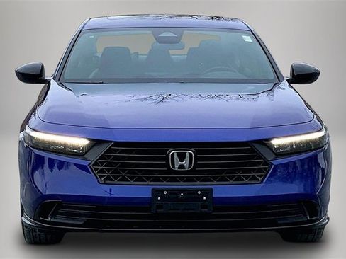 Used 2023 Honda Accord Sport image 3