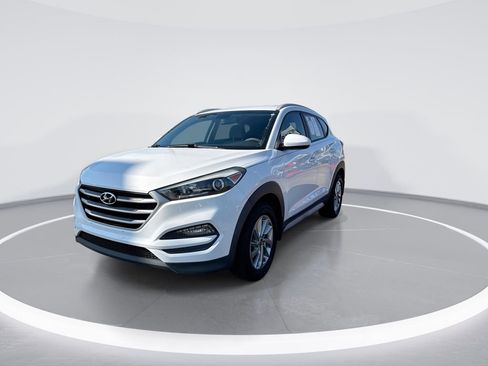 Used 2018 Hyundai Tucson SEL FWD image 4