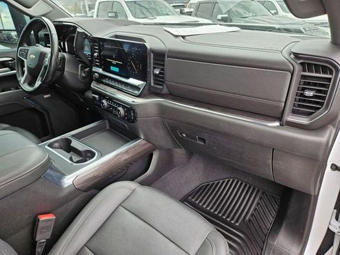 Used 2024 Chevrolet Silverado 3500 LTZ w/ LTZ Premium Package AWD/4WD image 34