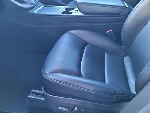 Used 2024 Tesla Model Y Long Range RWD image 16