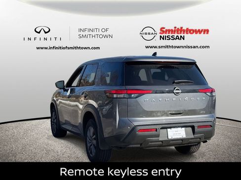 Certified 2024 Nissan Pathfinder S image 8
