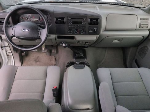 Used 2007 Ford F350 2WD SuperCab Super Duty image 16