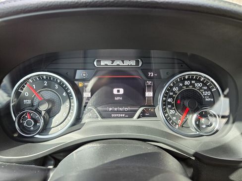 Used 2023 RAM 1500 Laramie AWD/4WD image 18