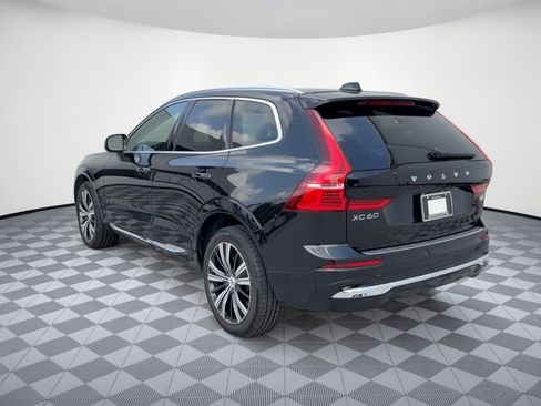 Used 2023 Volvo XC60 B5 Plus w/ Protection Package Premier FWD image 3