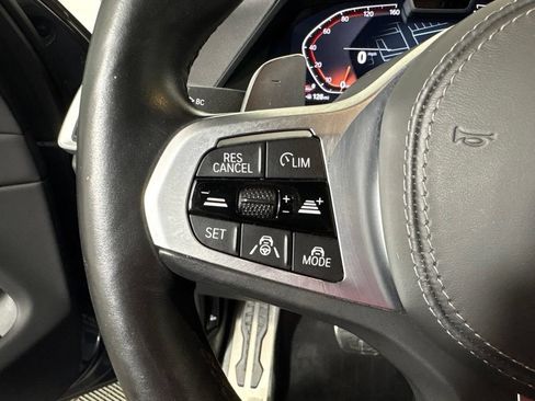 Used 2021 BMW X5 xDrive40i w/ M Sport Package AWD/4WD image 21