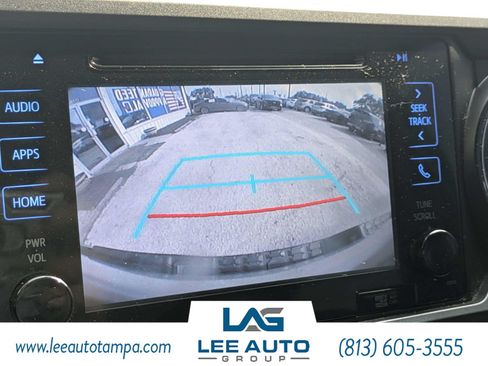 Used 2018 Toyota Tacoma TRD Sport w/ Technology Package RWD image 19