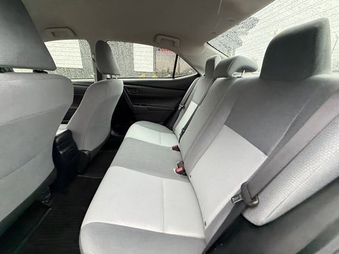 Used 2017 Toyota Corolla LE image 15