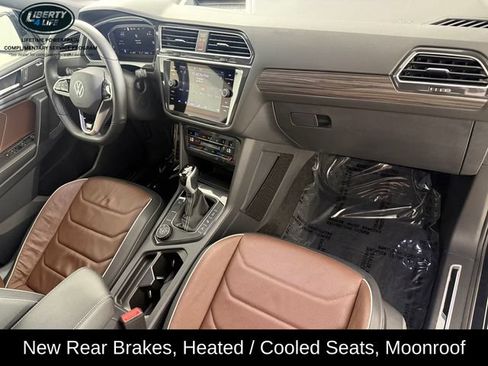 Used 2024 Volkswagen Tiguan SEL R-Line AWD/4WD image 19