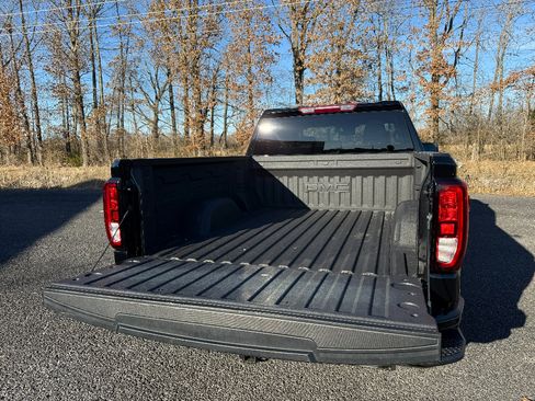 Used 2024 GMC Sierra 1500 Elevation image 7