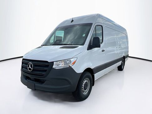 New 2025 Mercedes-Benz Sprinter 2500 image 3