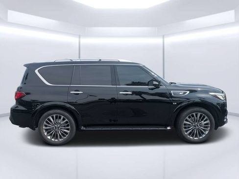 Used 2019 INFINITI QX80 Luxe w/ 22" Wheel Package RWD image 2