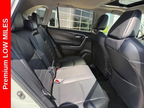 Used 2022 Toyota RAV4 XLE Premium FWD image 12