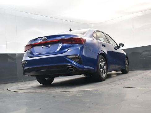 Used 2020 Kia Forte LXS FWD image 24