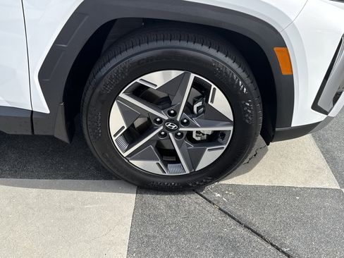 Used 2025 Hyundai Tucson SEL image 13