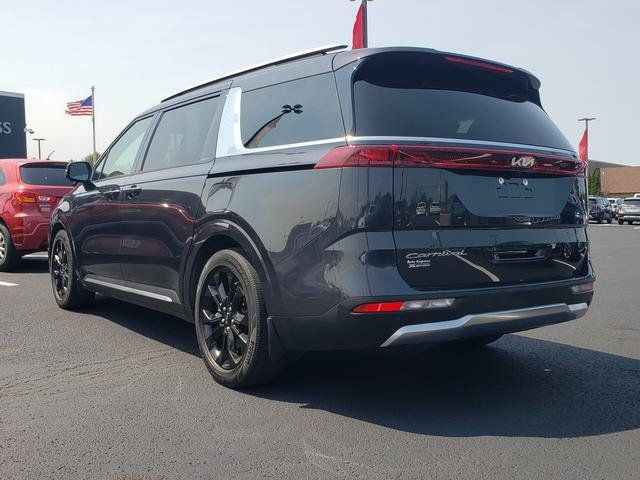 Used 2022 Kia Carnival SX FWD image 7