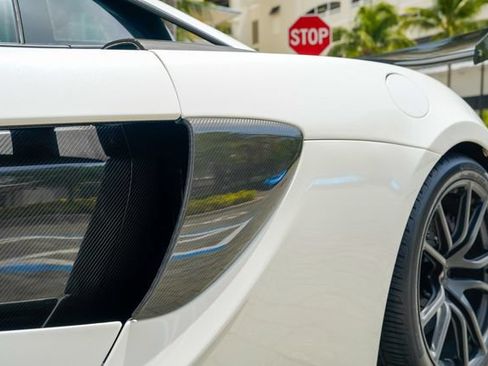 Used 2017 McLaren 570S Coupe RWD image 49
