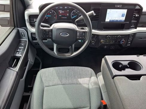 Used 2025 Ford F250 XLT AWD/4WD image 14