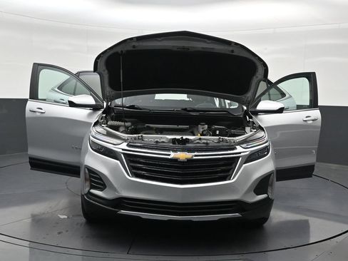 Used 2022 Chevrolet Equinox LT FWD image 36