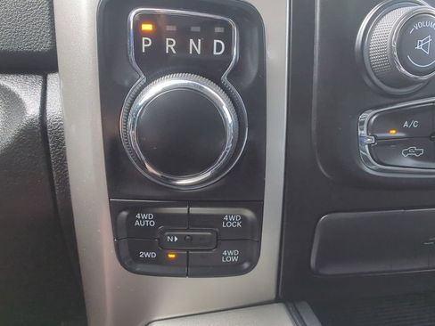 Used 2019 RAM 1500 Big Horn AWD/4WD image 24