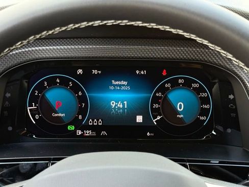 New 2026 Volkswagen Atlas Cross Sport SEL image 23