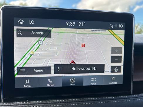 Used 2022 Lincoln Corsair Reserve w/ Equipment Group 201A image 13