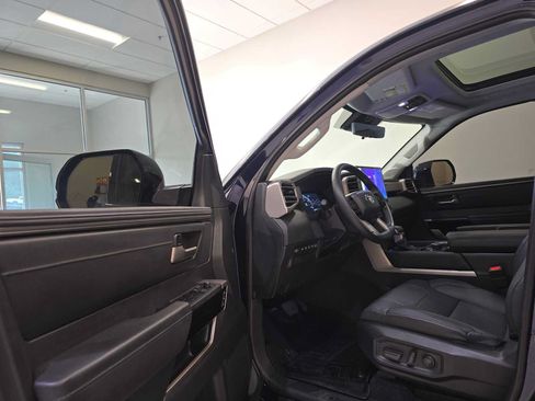 Certified 2024 Toyota Tundra Limited AWD/4WD image 23
